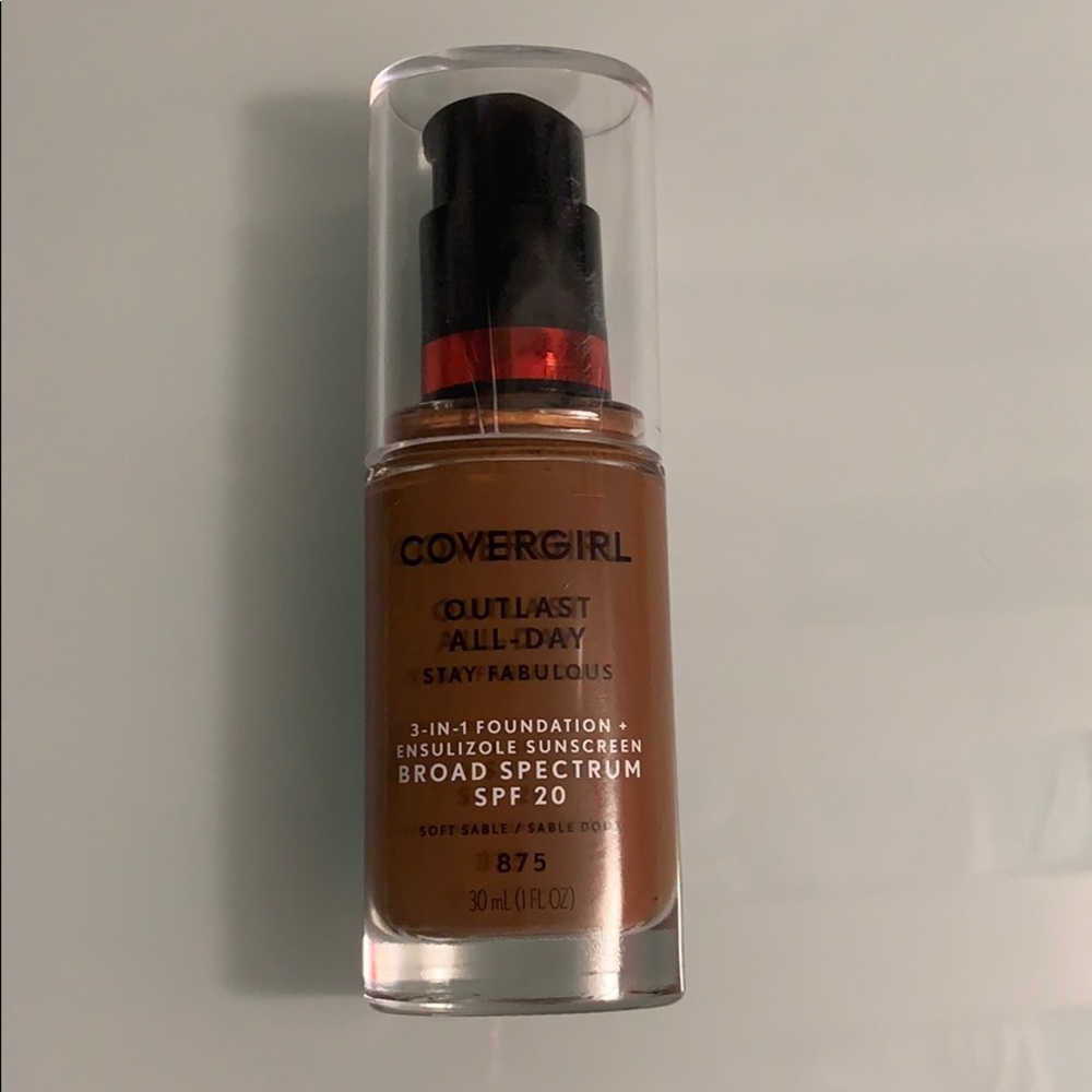 COVERGIRL Outlast All-Day 3 in 1 Foundation